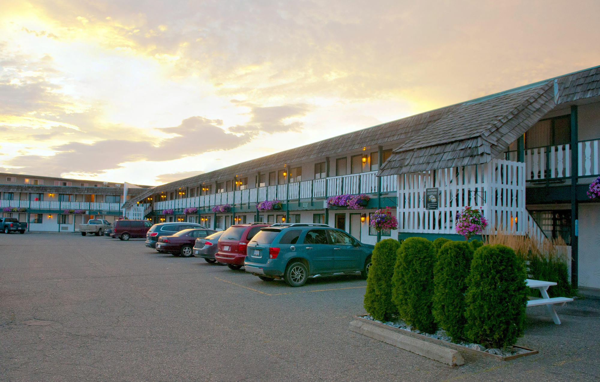 Grama'S Inn Prince George Eksteriør bilde